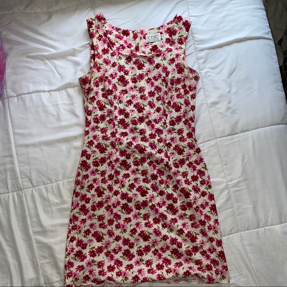 pink daisy dress